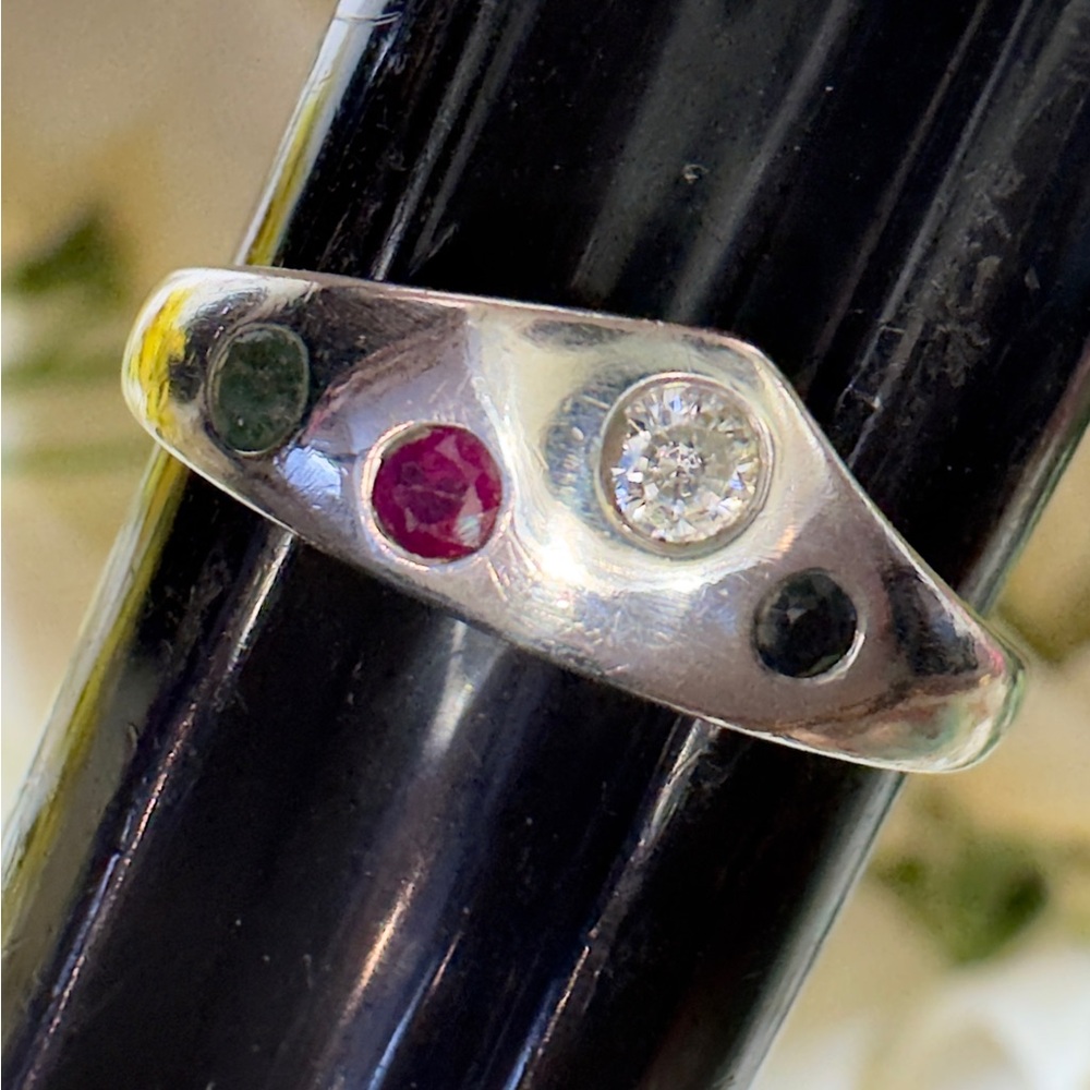 Vintage Handmade Custom Made Ring with Genuine Ruby, Sapphire, & Emerald! 925 - Picture 3 of 15